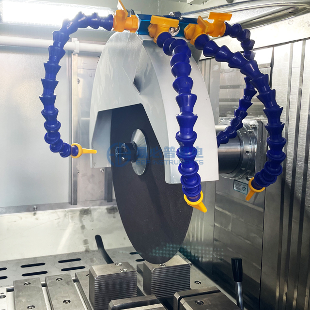 Автоматическая пила для металлографической подготовки образца CM-110xyz CM-130xyz