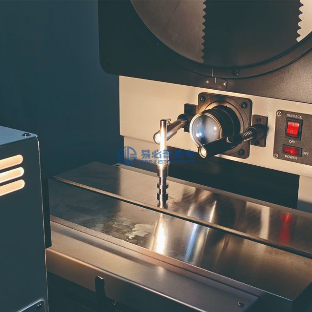 Прецизионный горизонтальный профиль высокой точности измерения ЭЙП-200Х/250Х оптический компаратор