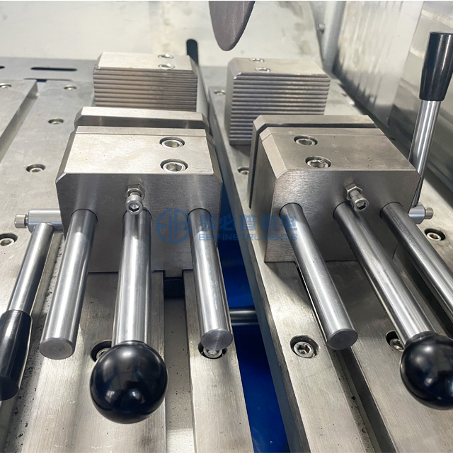 Автоматическая пила для металлографической подготовки образца CM-110xyz CM-130xyz